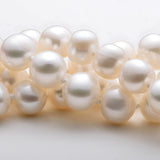 High Gloss White Pearl Necklace | Zohar 0 Chicy Boutique