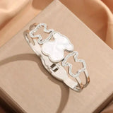 Wedding party grass bracelet | Radiance Chicy Boutique Silver Bear