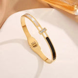 Wedding party grass bracelet | Radiance Chicy Boutique Gold Stripe