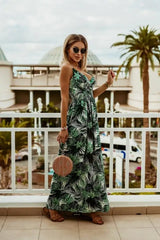 V-neck sleeveless camisole dress | Pricha Chicy Boutique green L