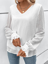 Small V-neck long lotus sleeve | Caramelis Chicy Boutique