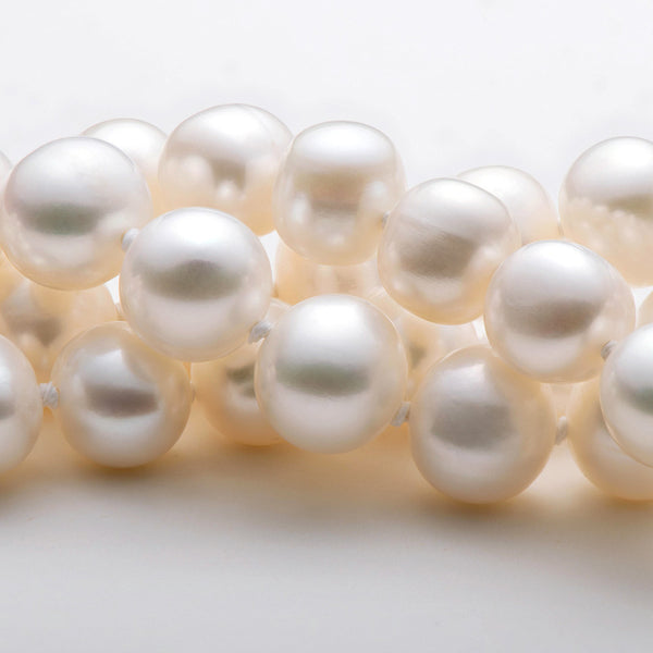 High Gloss White Pearl Necklace | Zohar