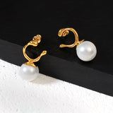 Gold-plated copper pearl earrings | Golda