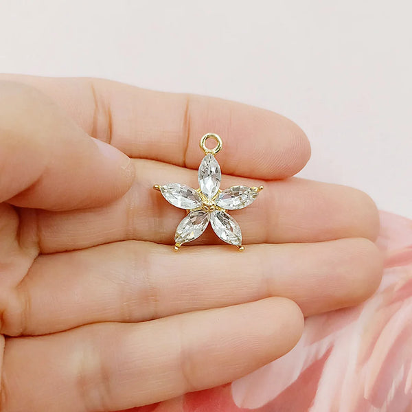 10Pcs Golden Nail Charms | Gleamia